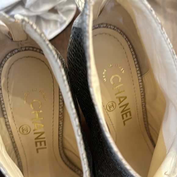 Chanel booties - Picture 4 of 8